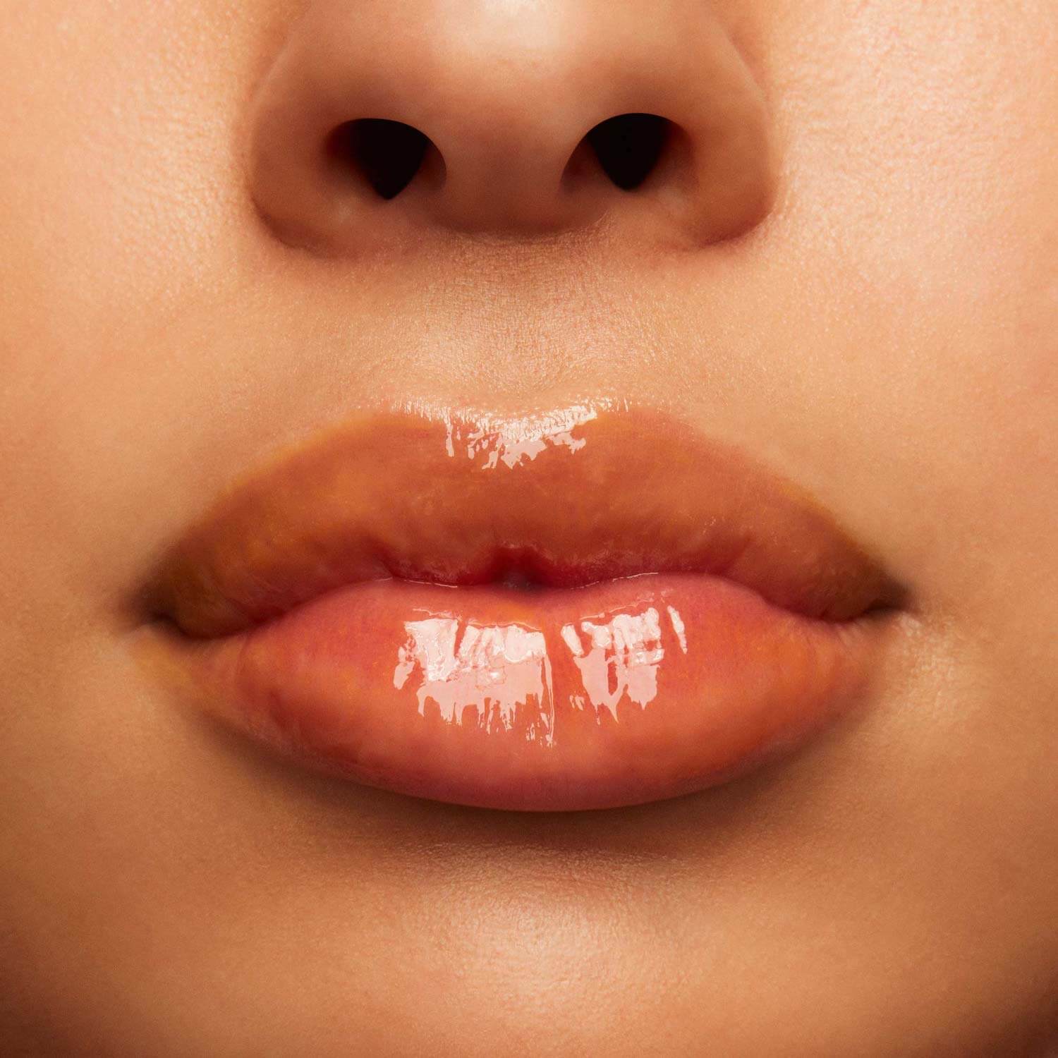 SQUIRT BALM PLUMPING GLOSS STICK (GLOSS EN BARRA CON COLOR)